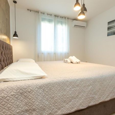 Deluxe Apartment Near The Bridge Ζαντάρ Εξωτερικό φωτογραφία